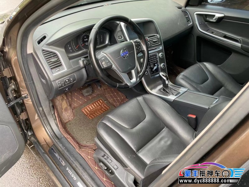 15年沃尔沃XC60轿车抵押车出售