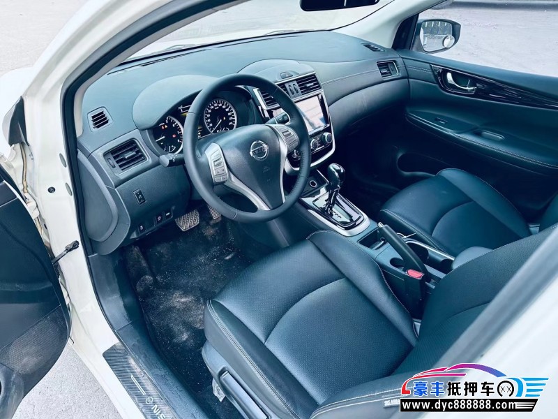 22年日产骐达轿车抵押车出售