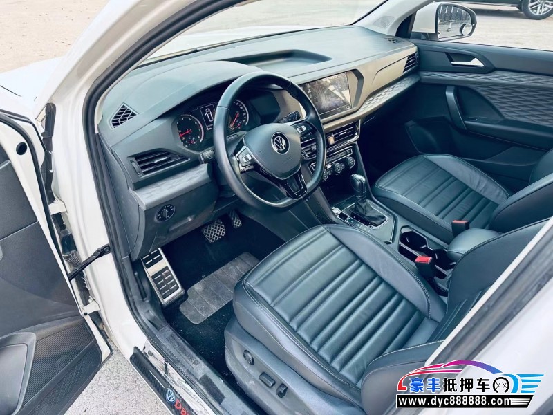 20年大众途岳轿车抵押车出售