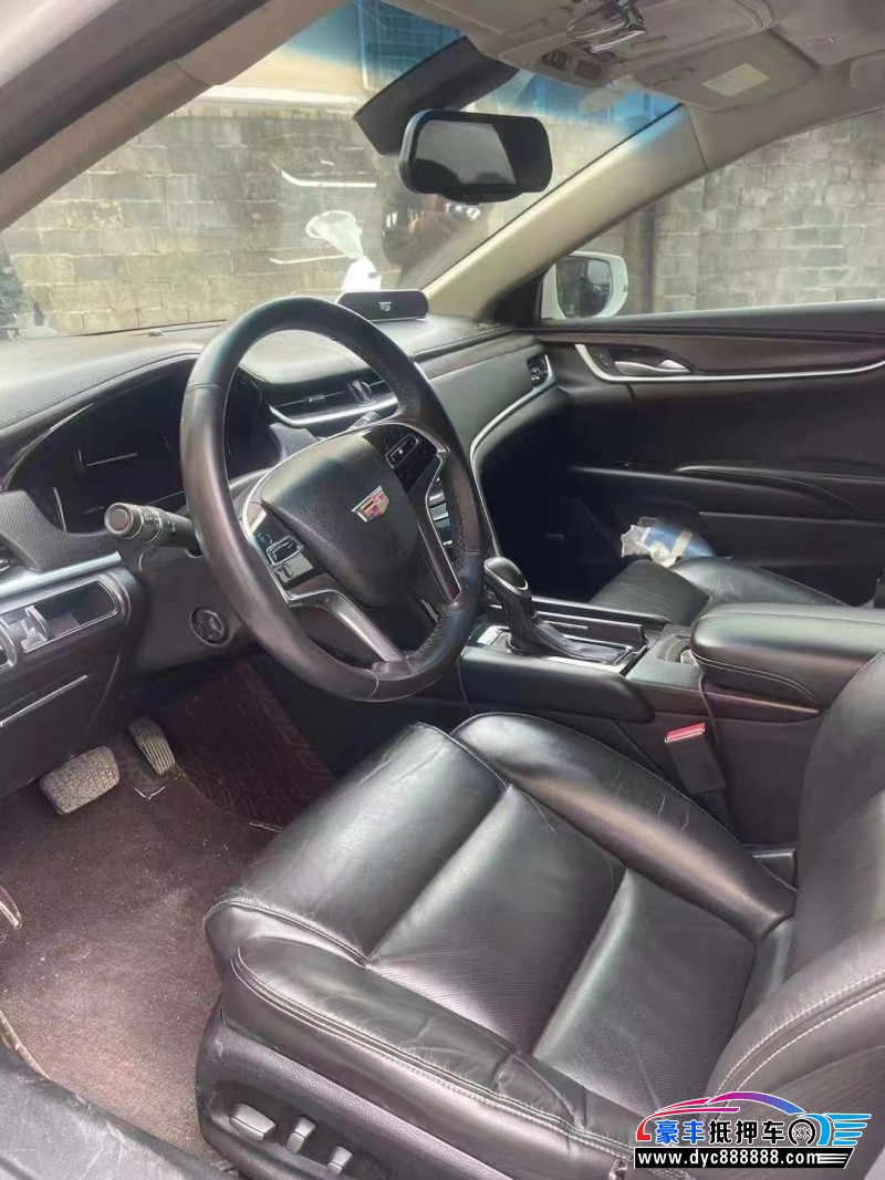 17年凯迪拉克XTS轿车抵押车出售