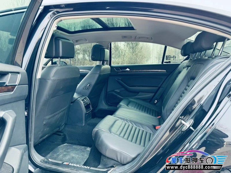 20年大众迈腾轿车抵押车出售