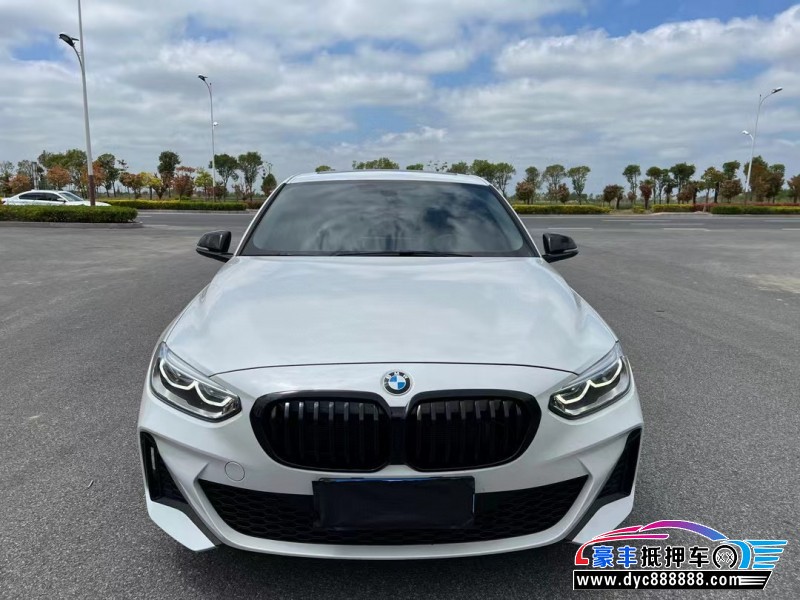 23年宝马1系轿车抵押车出售