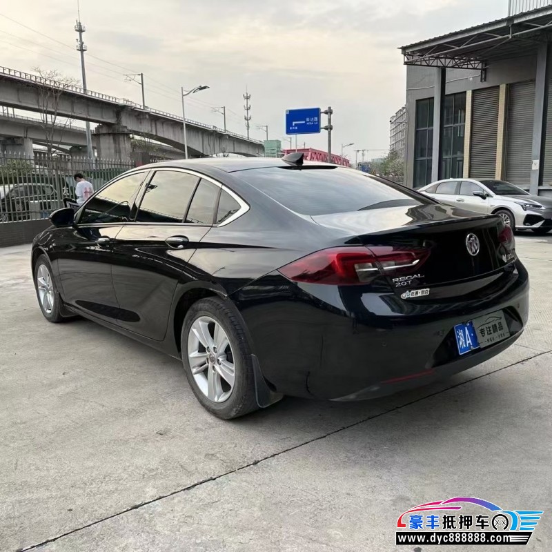 18年别克君威轿车抵押车出售