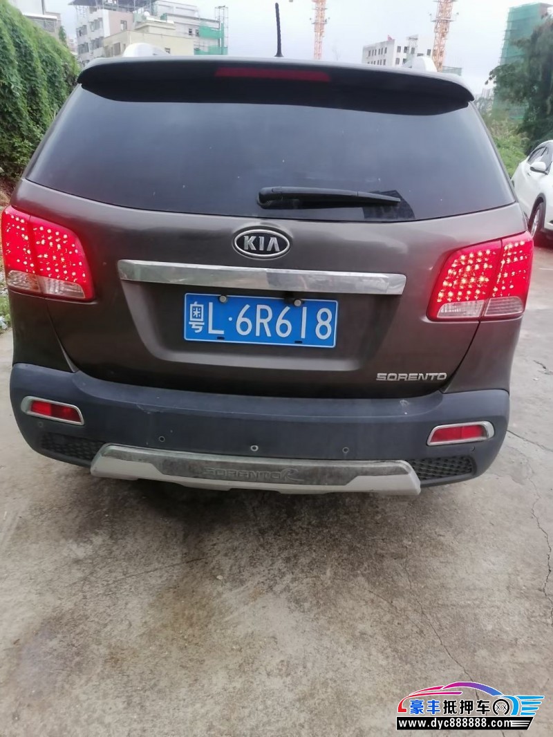 12年起亚索兰托轿车抵押车出售