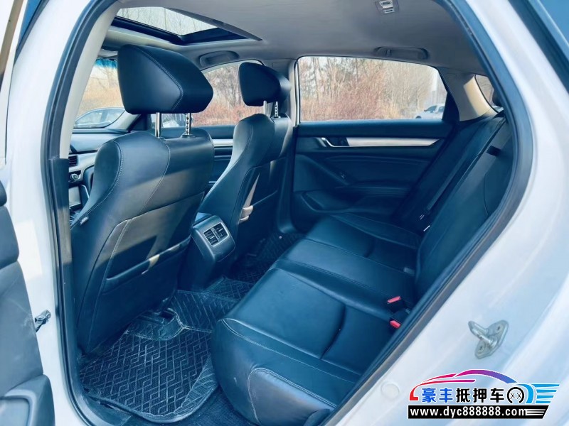 19年本田雅阁轿车抵押车出售