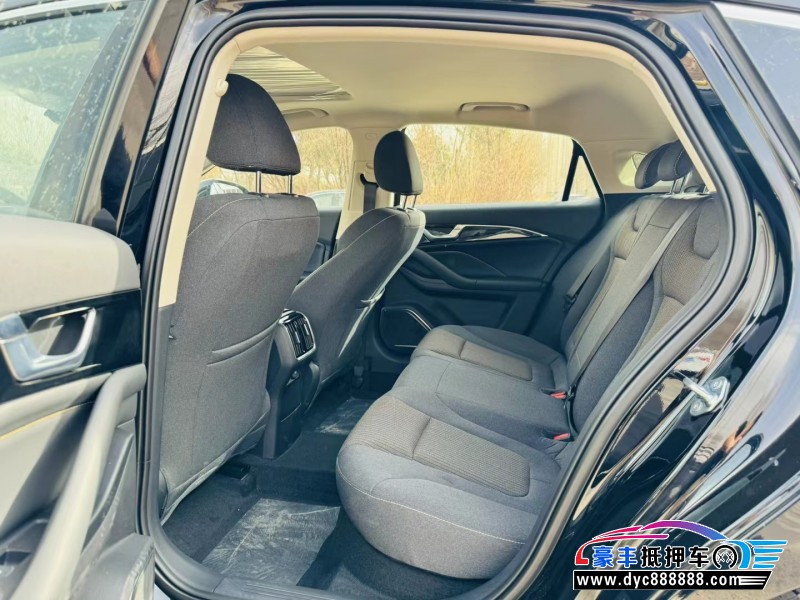 23年奔腾B70轿车抵押车出售