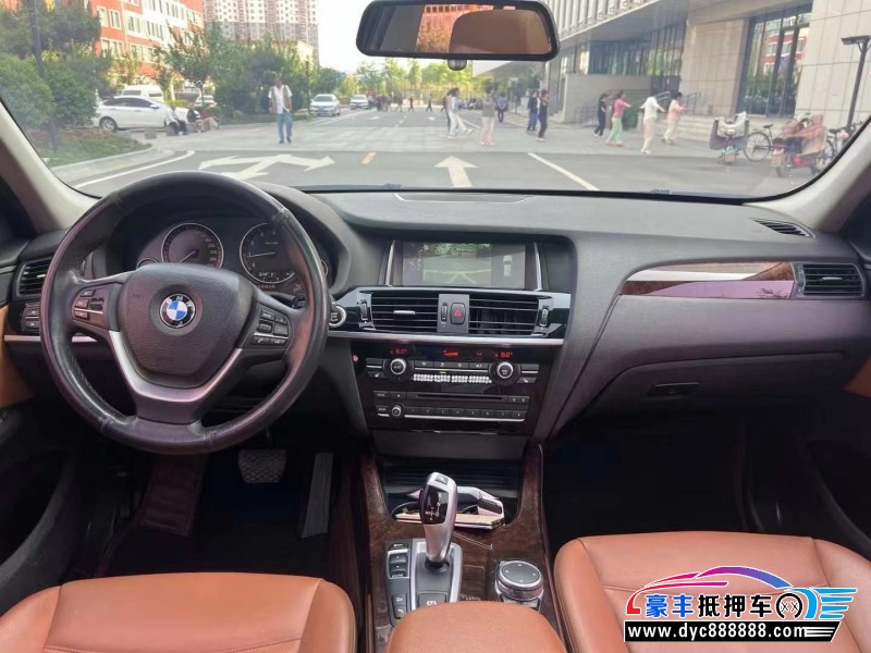 16年宝马X3轿车抵押车出售