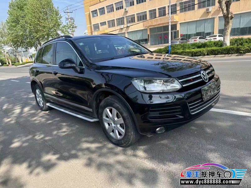 13年大众途锐轿车抵押车出售