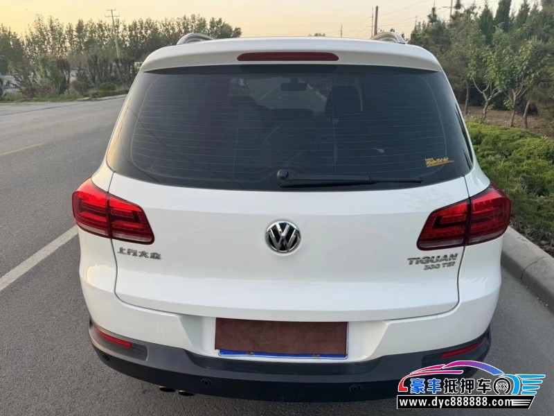 17年大众途观轿车抵押车出售