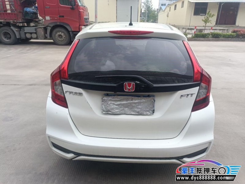 18年本田飞度轿车抵押车出售