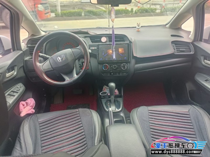 18年本田飞度轿车抵押车出售