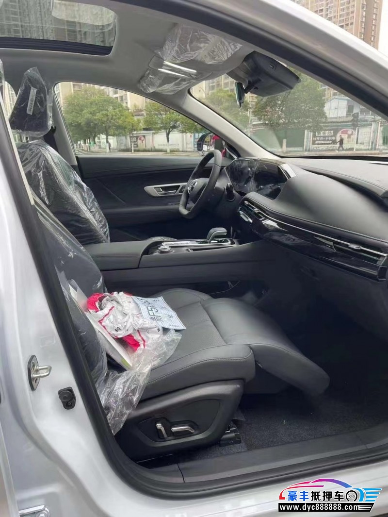 24年东风风神皓极轿车抵押车出售