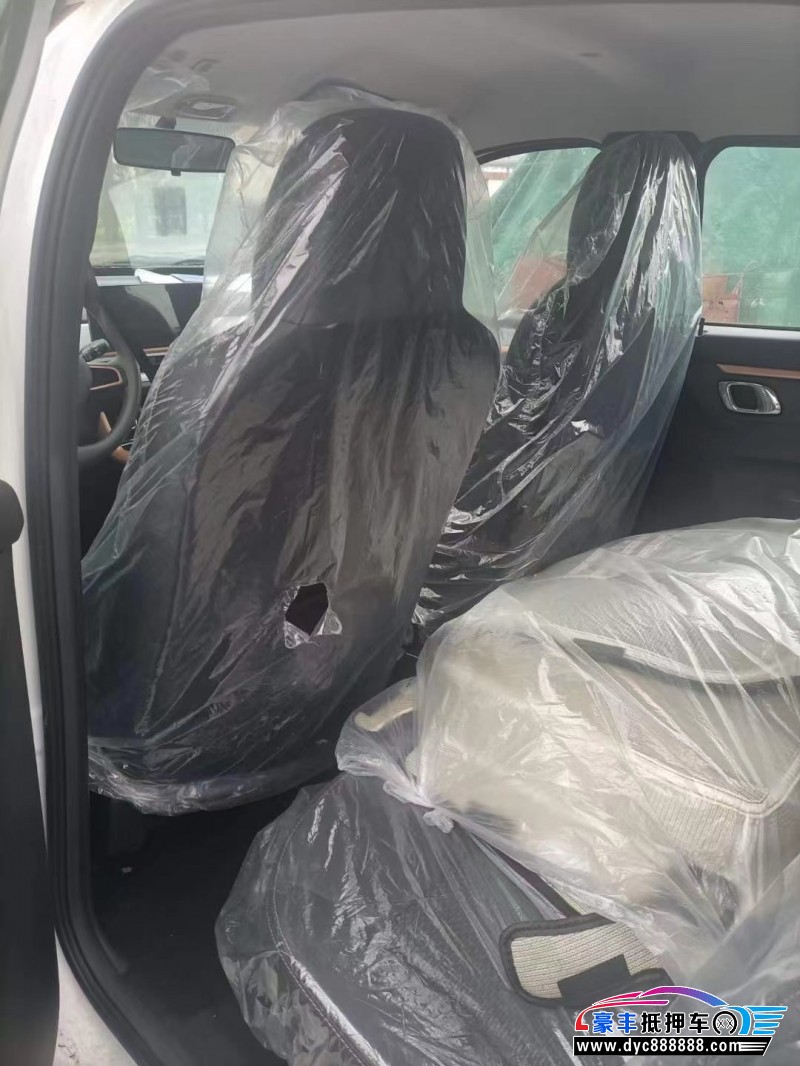 24年东风纳米BOX轿车抵押车出售