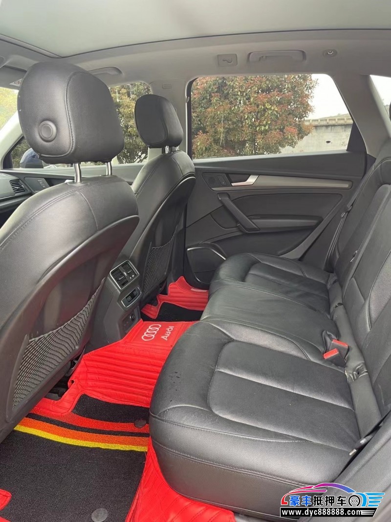 19年奥迪Q5SUV抵押车出售