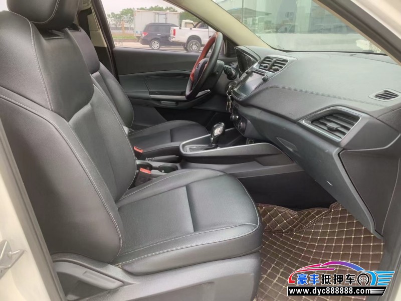 18年福特福睿斯轿车抵押车出售