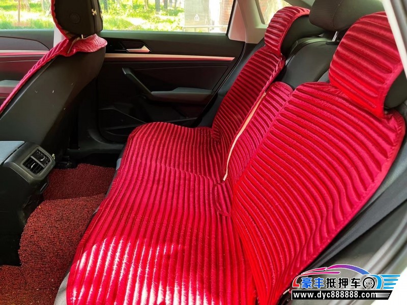 22年大众朗逸轿车抵押车出售