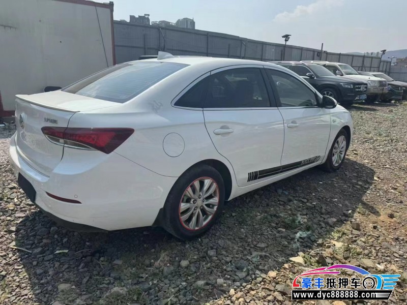 19年别克英朗轿车抵押车出售