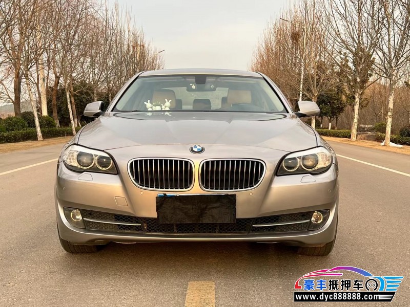 13年宝马5系轿车抵押车出售