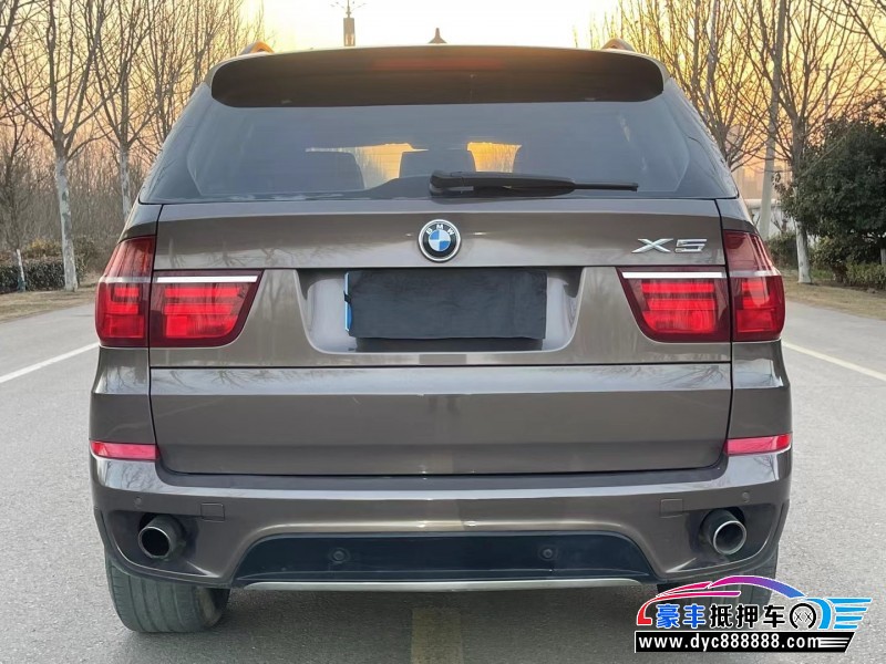 13年宝马X5轿车抵押车出售