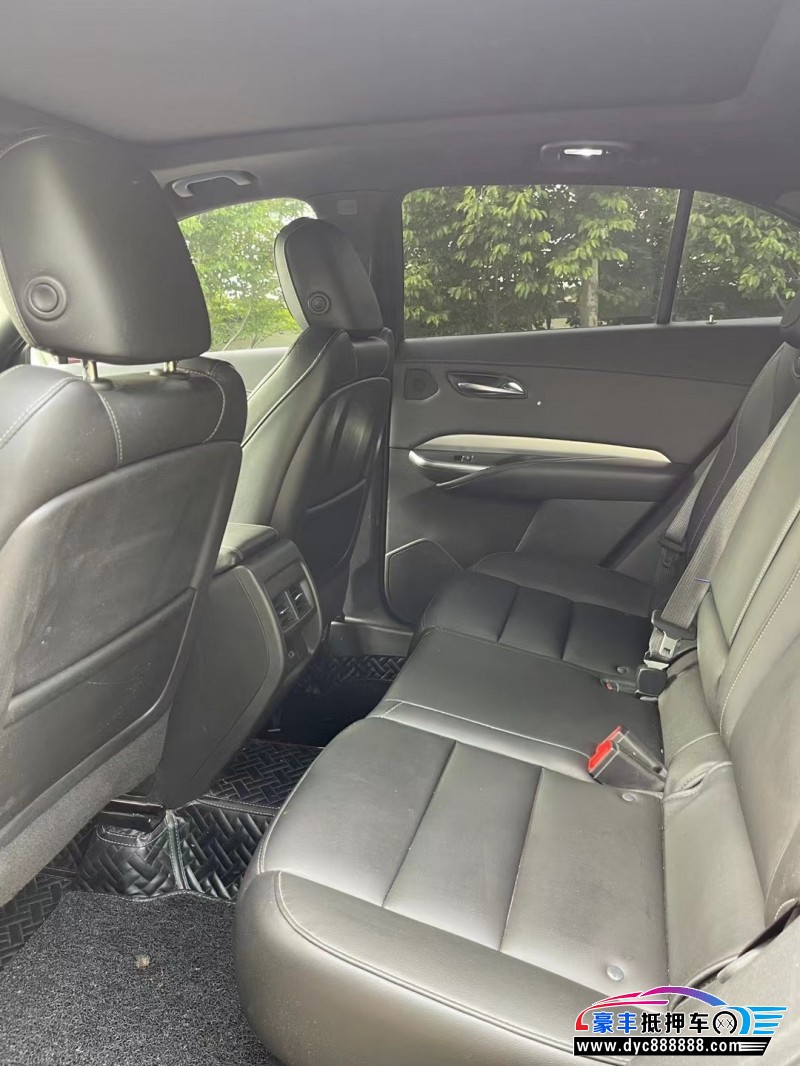 19年凯迪拉克XT4轿车抵押车出售