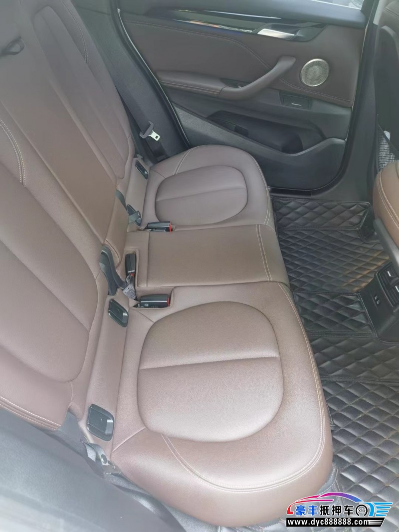 21年宝马X1轿车抵押车出售