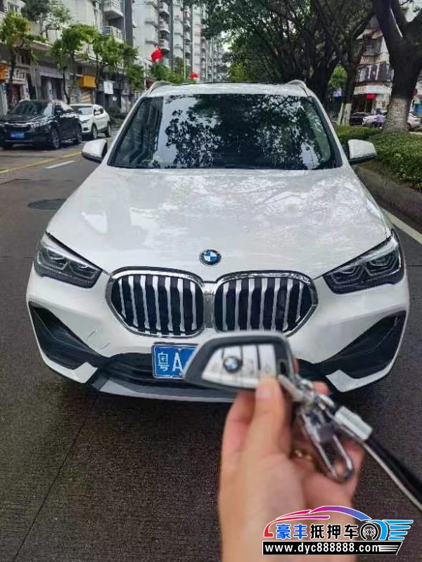 21年宝马X1轿车抵押车出售