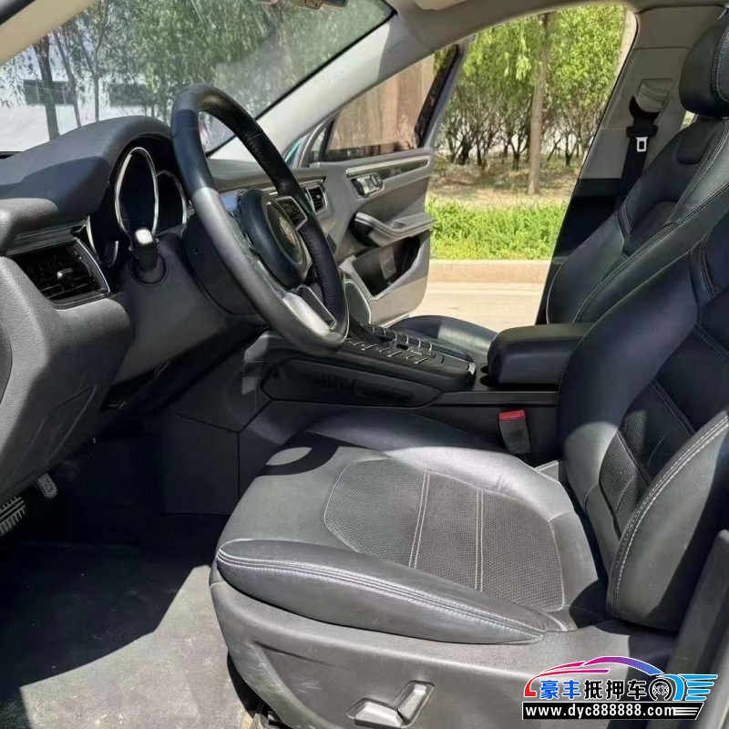 19年众泰SR9SUV抵押车出售