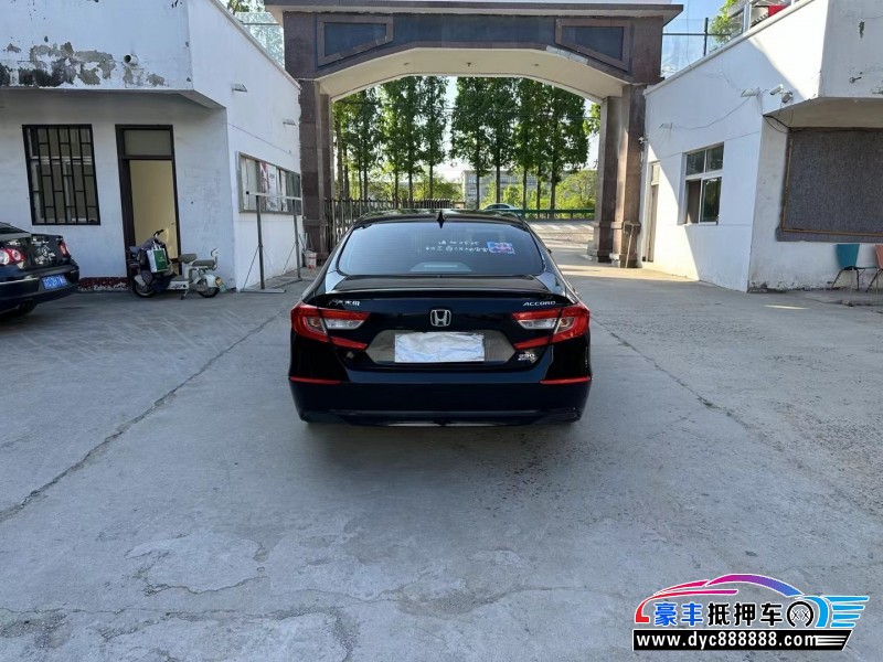 21年本田雅阁轿车抵押车出售