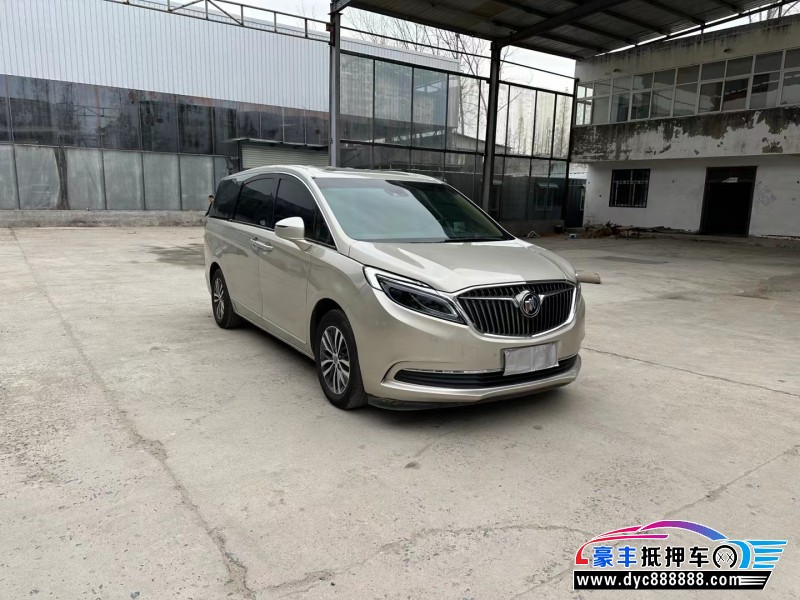 17年别克GL8轿车抵押车出售