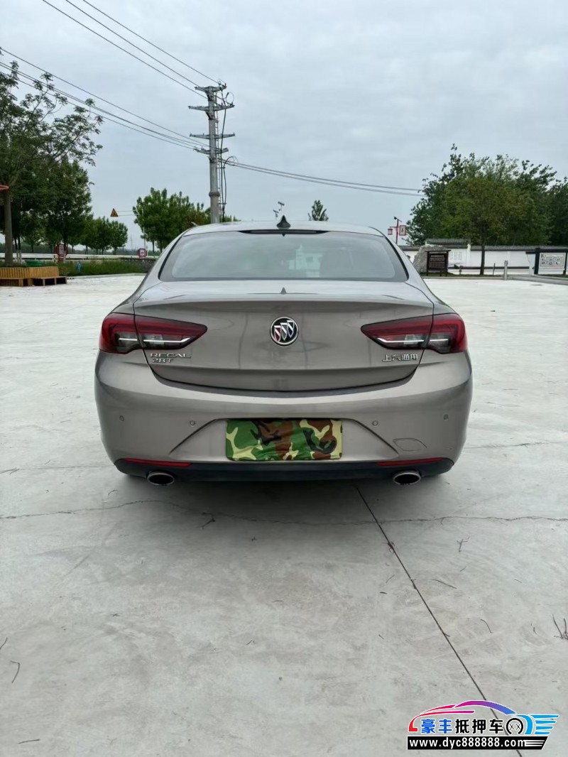 18年别克君威轿车抵押车出售