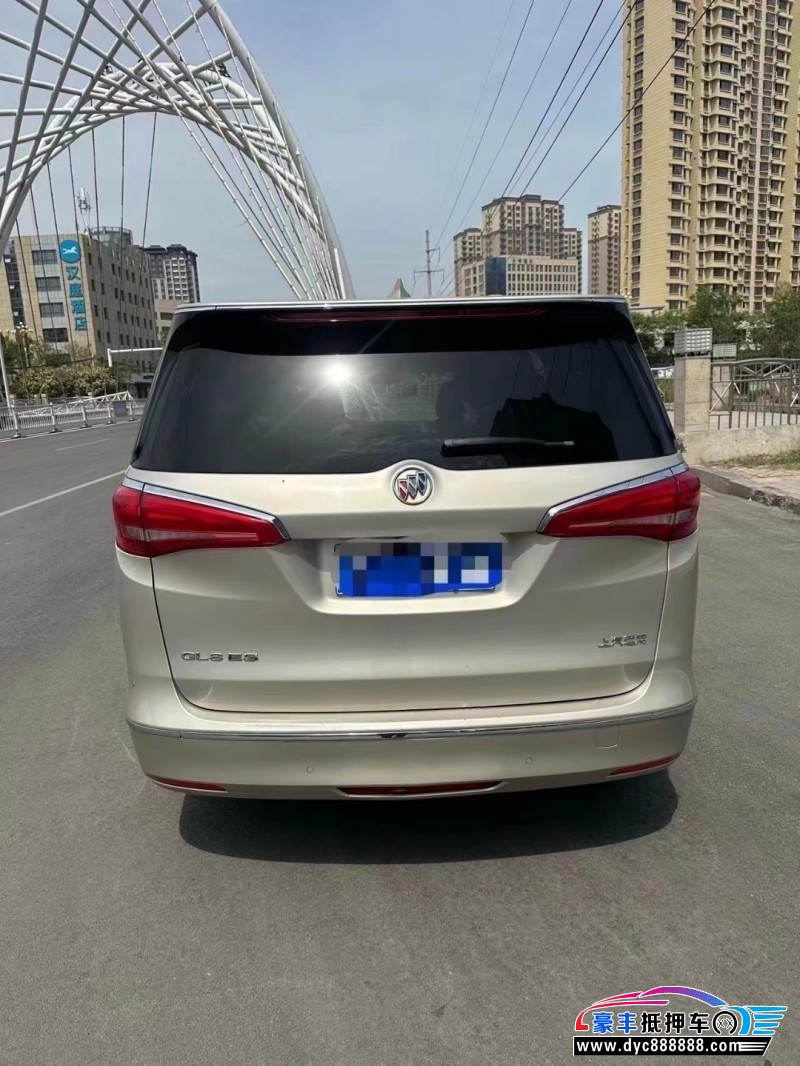 20年别克GL8轿车抵押车出售