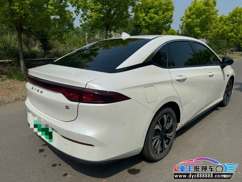 22年传祺埃安s轿车抵押车出售