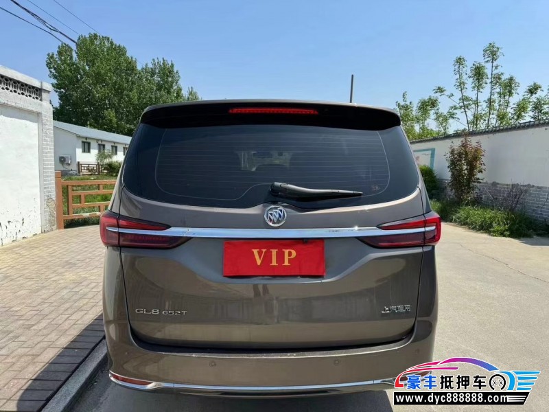 20年别克GL8轿车抵押车出售