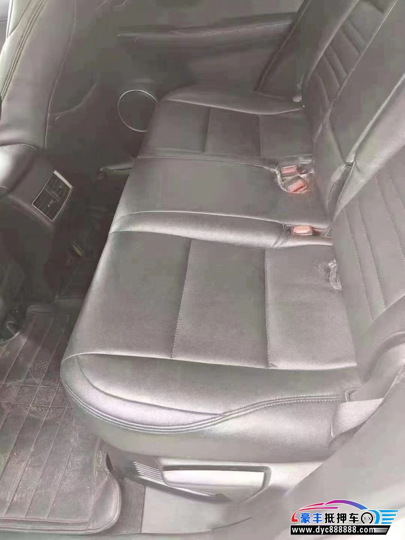 16年雷克萨斯NX轿车抵押车出售