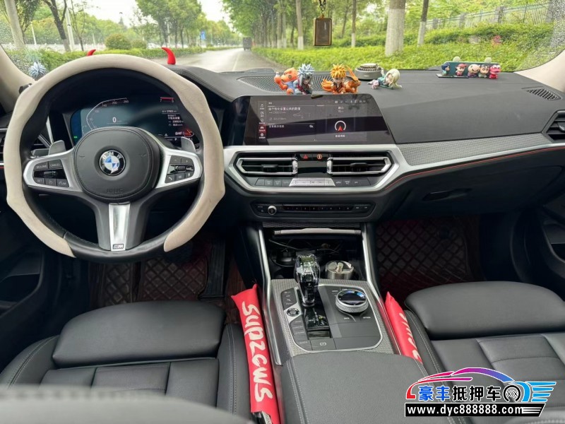 20年宝马3系轿车抵押车出售