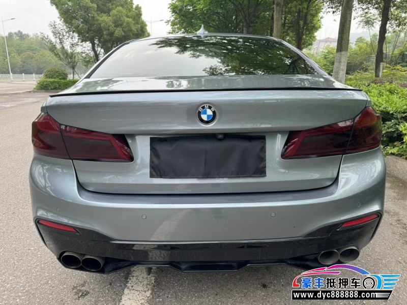 19年宝马5系轿车抵押车出售