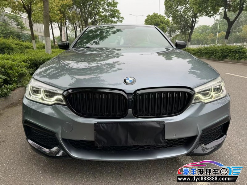 19年宝马5系轿车抵押车出售