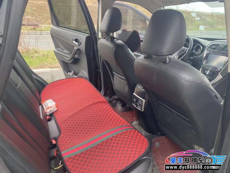 13年传祺GS5轿车抵押车出售