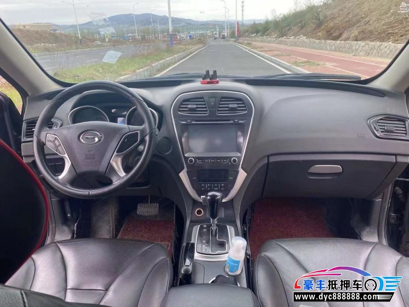 13年传祺GS5轿车抵押车出售