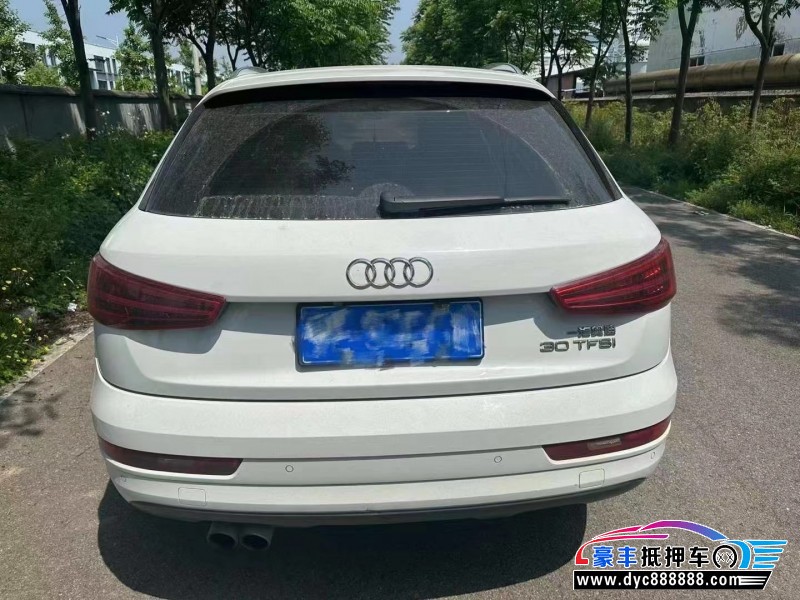 18年奥迪Q3轿车抵押车出售