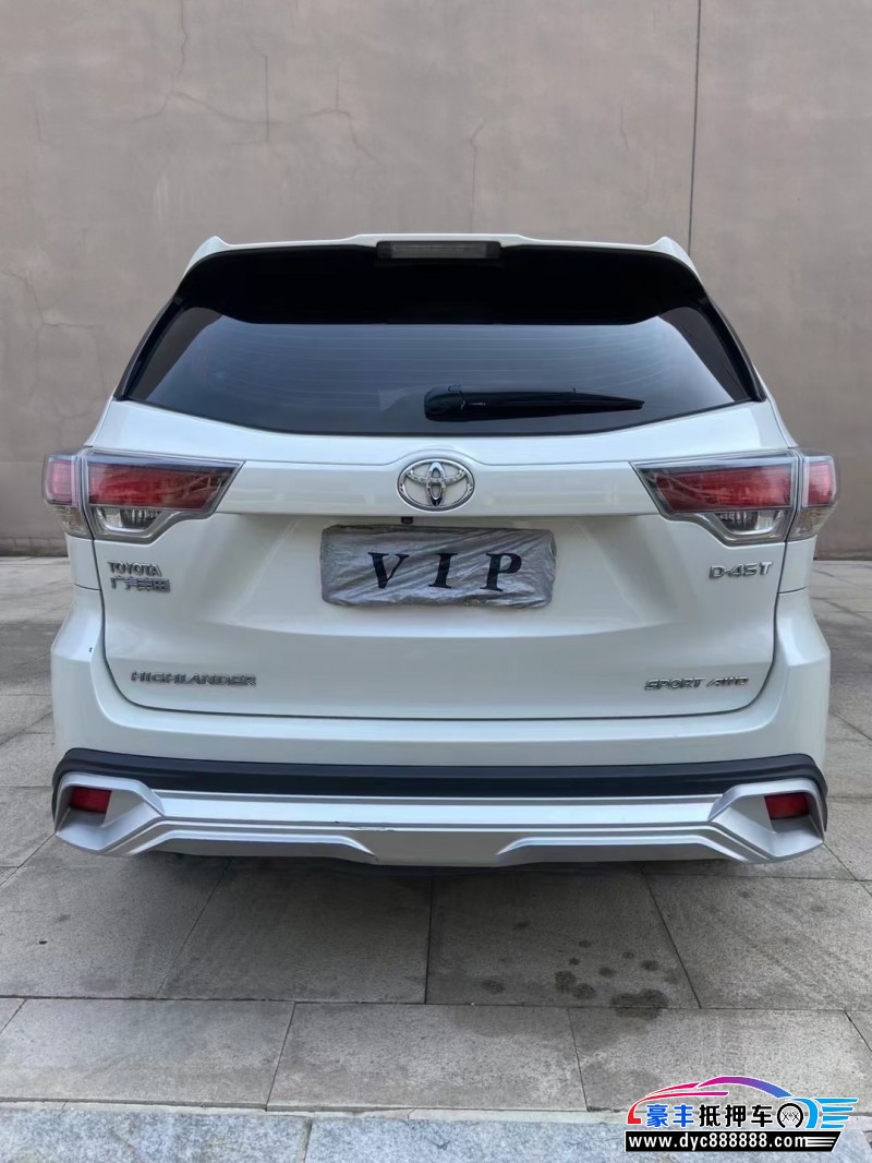 17年丰田汉兰达轿车抵押车出售