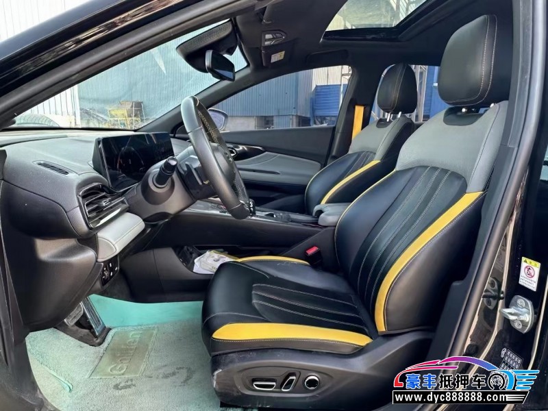 22年传祺影豹轿车抵押车出售