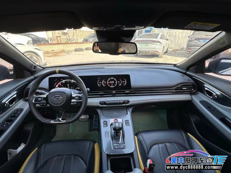 22年传祺影豹轿车抵押车出售