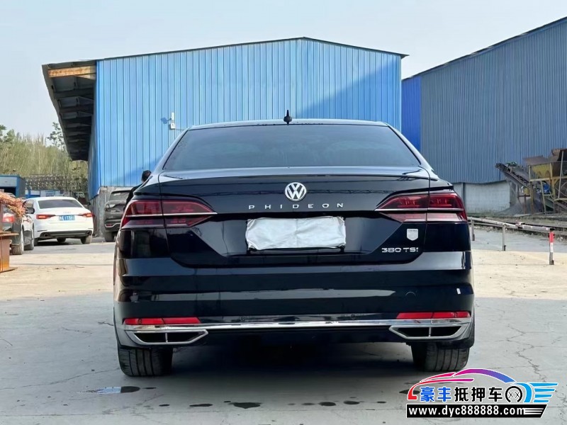 18年大众辉昂轿车抵押车出售