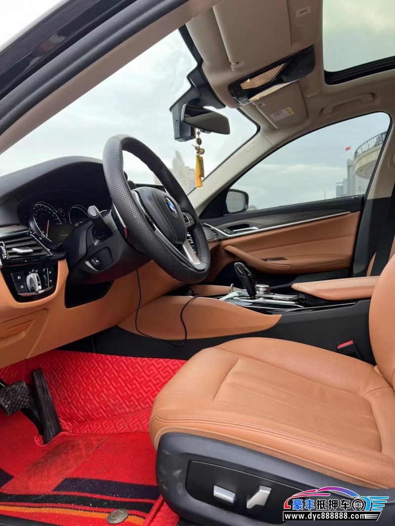 18年宝马5系轿车抵押车出售