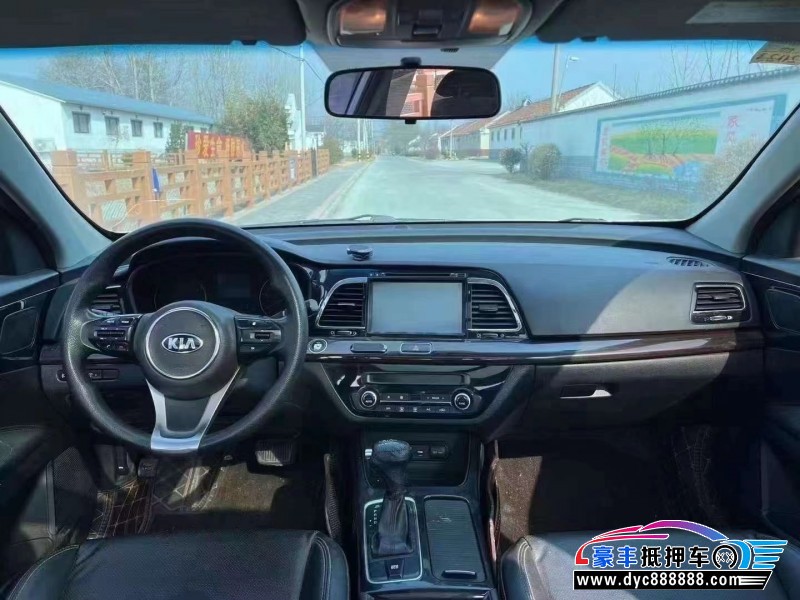 15年起亚K4轿车抵押车出售