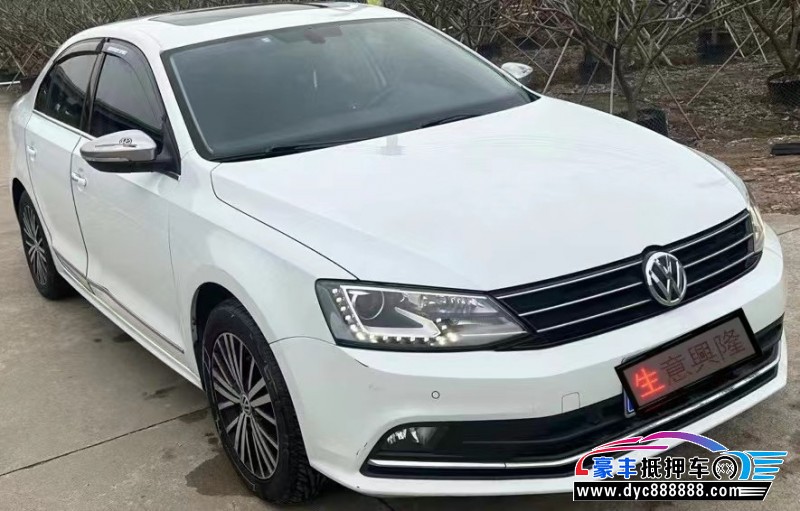 17年大众速腾轿车抵押车出售