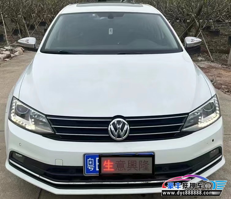 17年大众速腾轿车抵押车出售