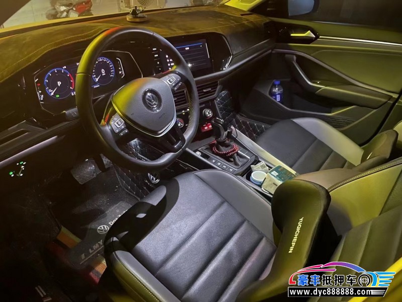 22年大众速腾轿车抵押车出售