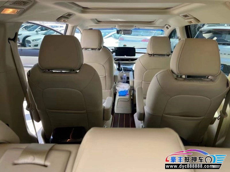 23年别克GL8轿车抵押车出售